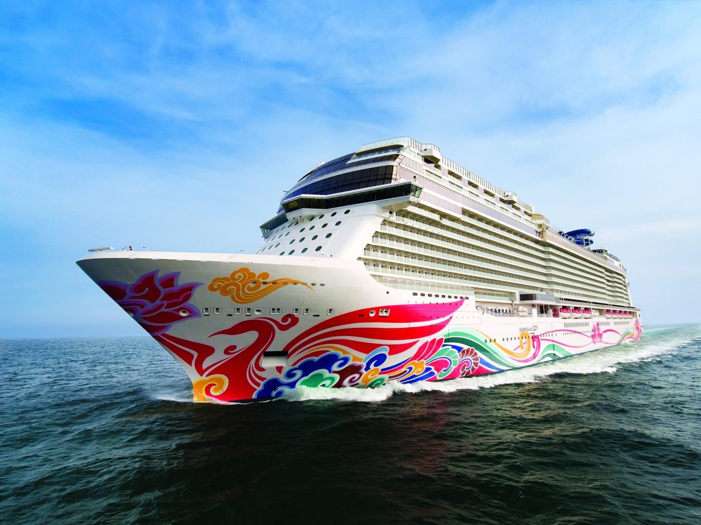 5-day Cruise to Bermuda from New York, New York on Norwegian Joy